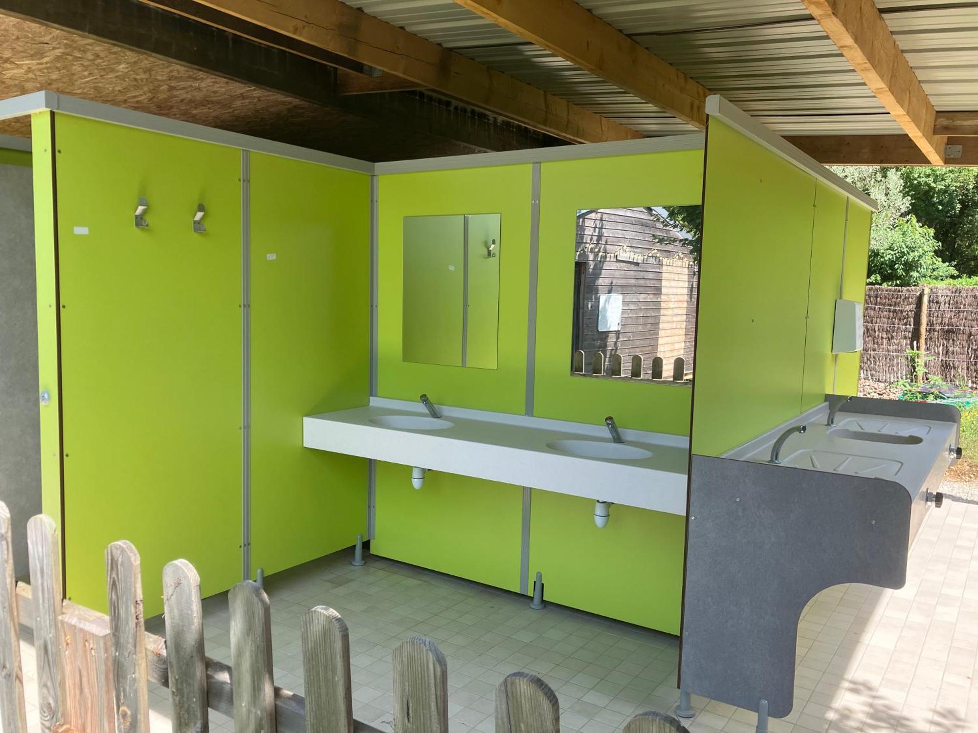 Les Pilotis Du Cognac Bourg-Charente Exterior foto